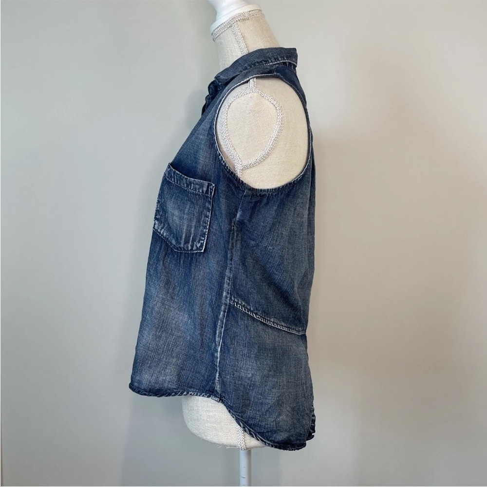 Cloth & Stone Anthropologie Sz XS Sleeveless Chambray Button Down Top Tencel - Picture 3 of 5